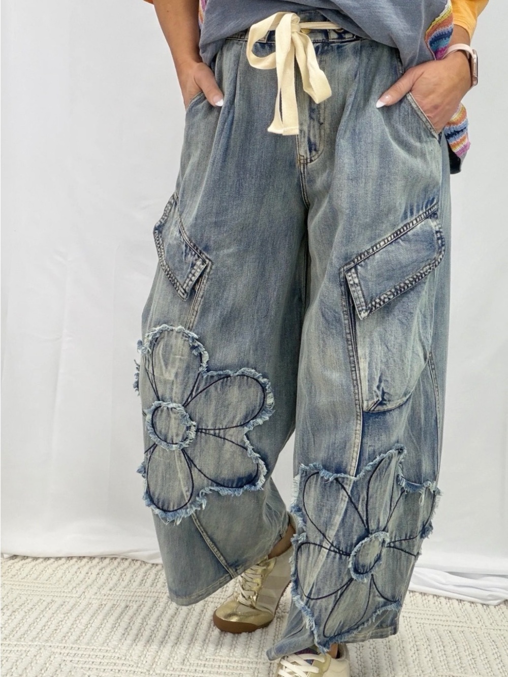 New without tags. Blue Velvet Glower Power Wide Leg Jeans Sz L/XL